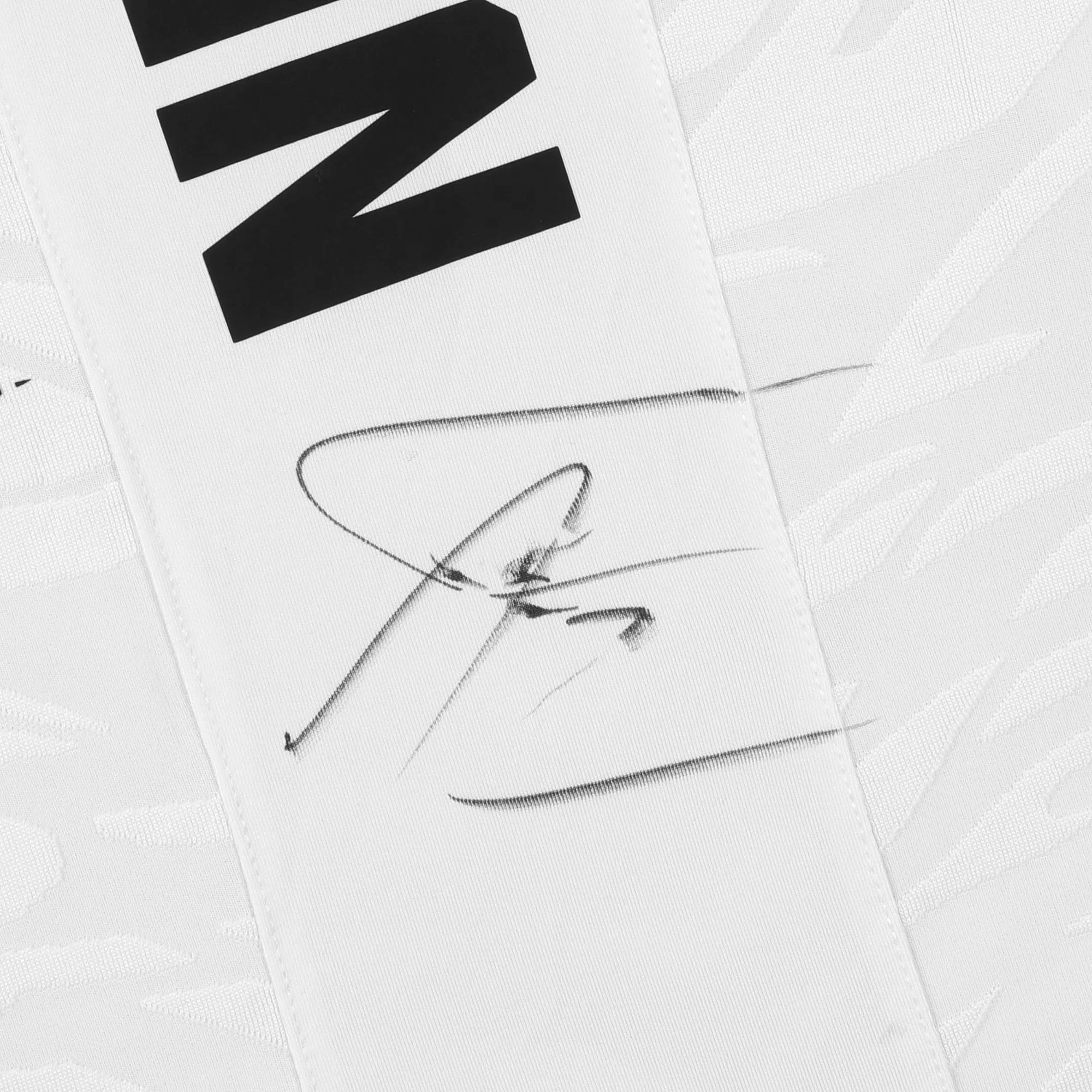 Armen Petrosyan Signed 1-of-1 Fight Issued Jersey UFC 313: Pereira vs Ankalaev - Image 4