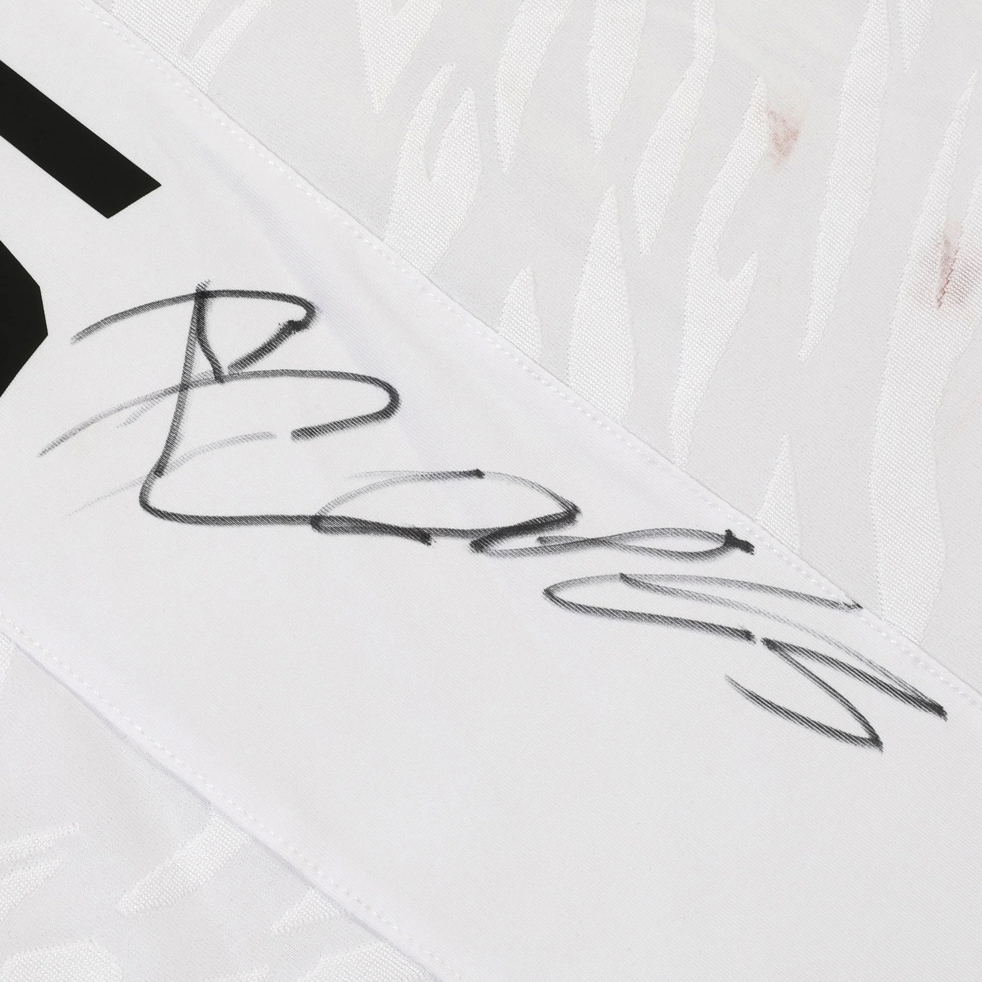Bruno Lopes Signed 1-of-1 Fight Issued Jersey UFC Fight Night: Dern vs Ribas - Image 4