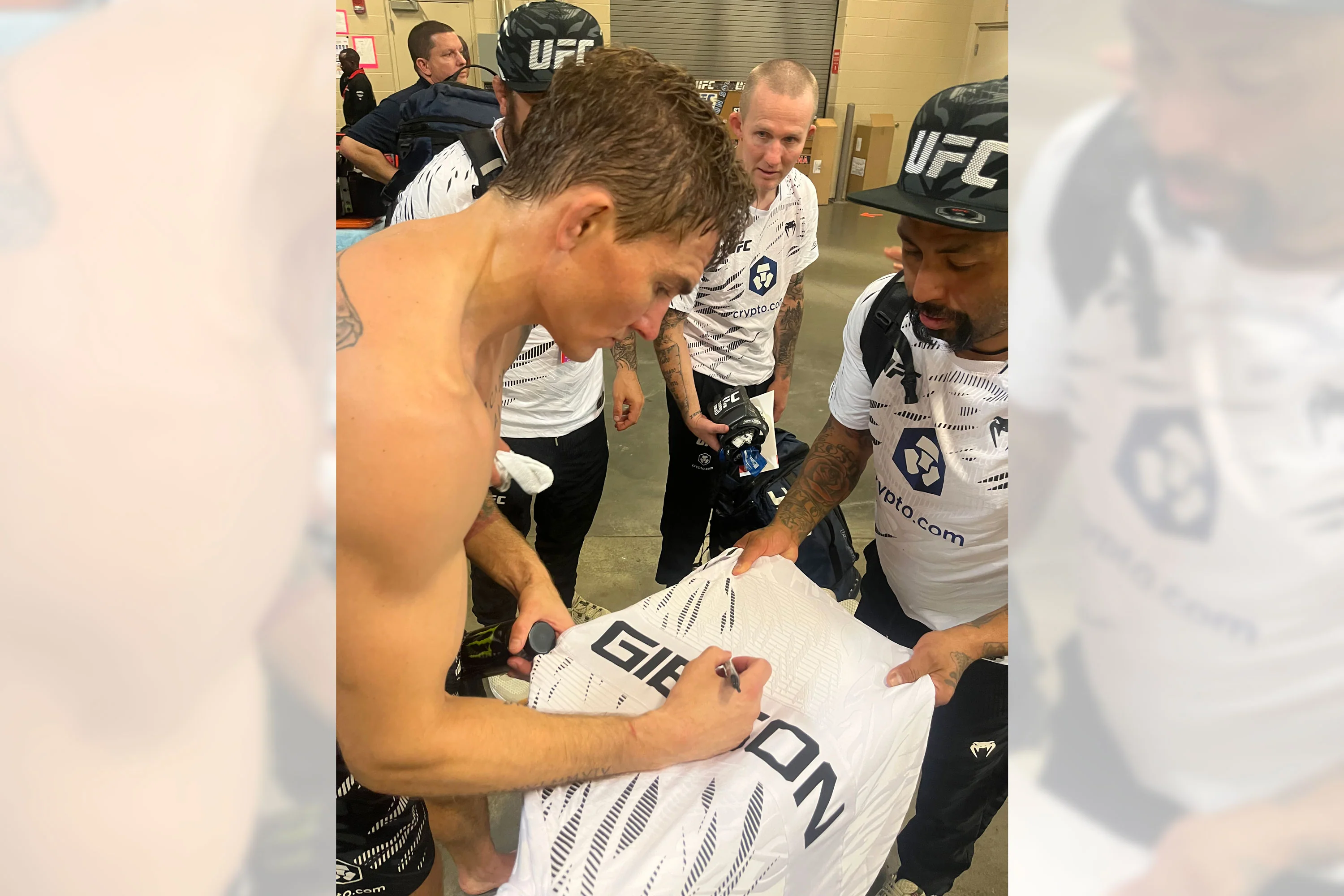 Cody Gibson Signed 1-of-1 Fight Issued Jersey UFC Fight Night: Moreno vs Albazi - Image 2