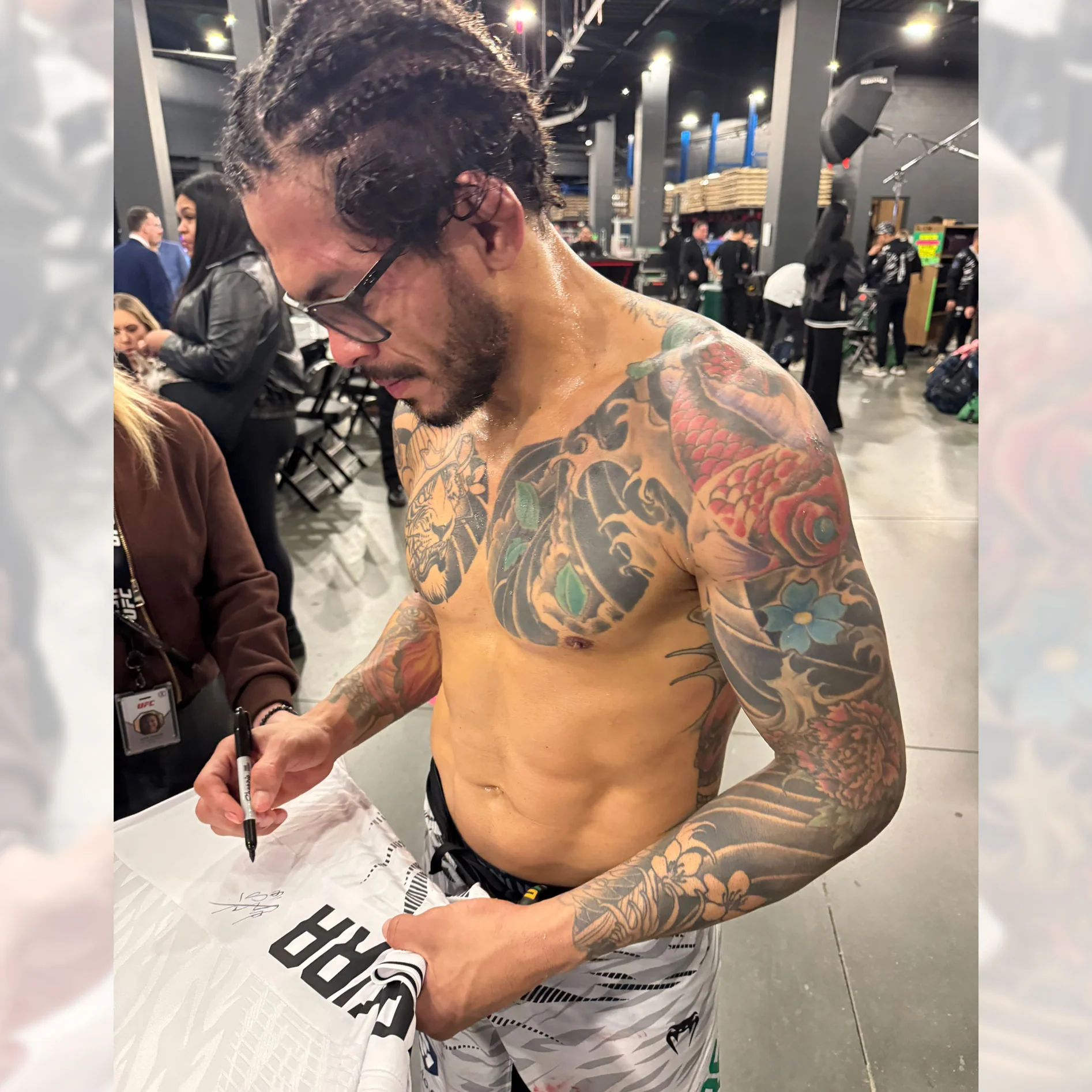 Diego Ferreira Signed 1-of-1 Fight Issued Jersey UFC 311: Makhachev vs Moicano - Image 2