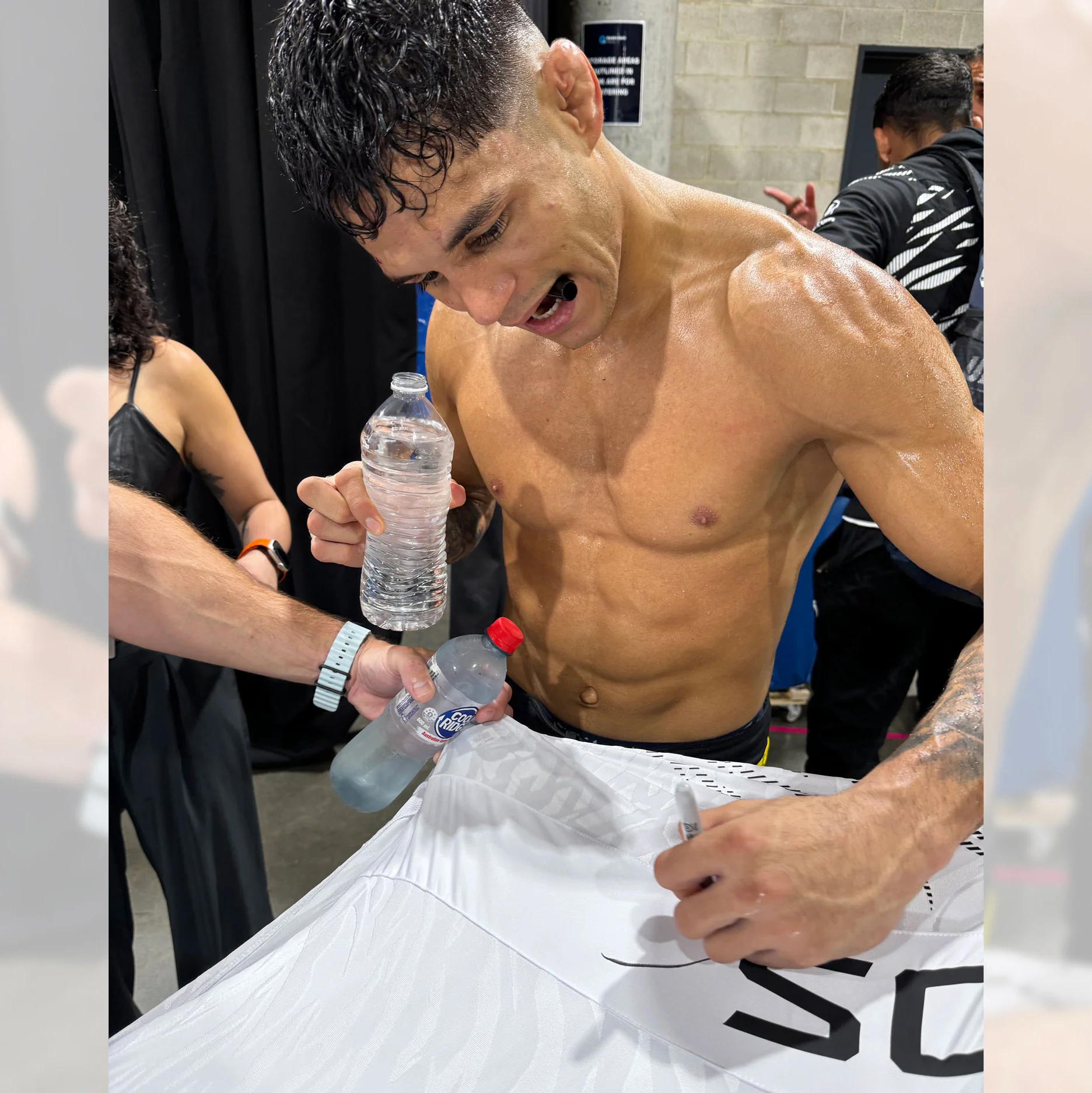 Gabriel Santos 1-of-1 Signed Fight Issued Jersey UFC 312: Du Plessis vs Strickland - Image 2