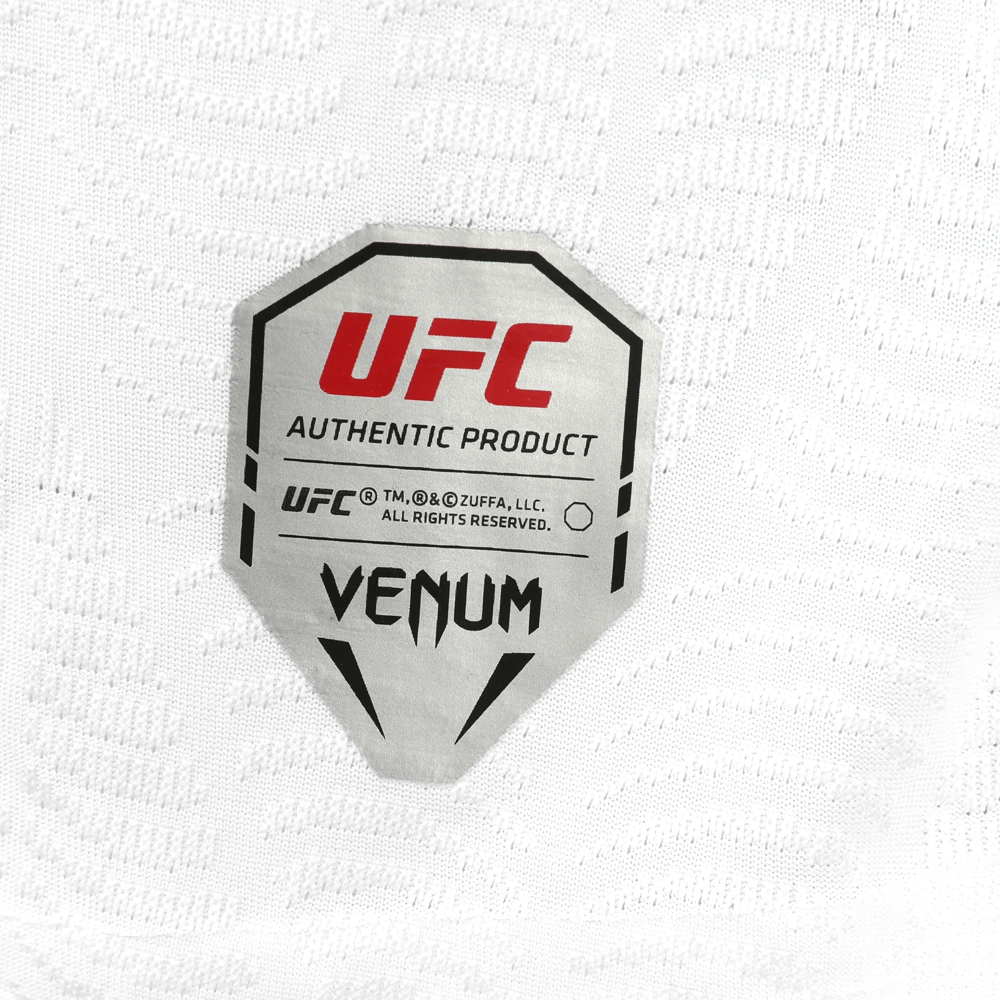 Nicolle Caliari Signed 1-of-1 Fight Worn Jersey UFC Fight Night: Allen vs Costa - Image 7