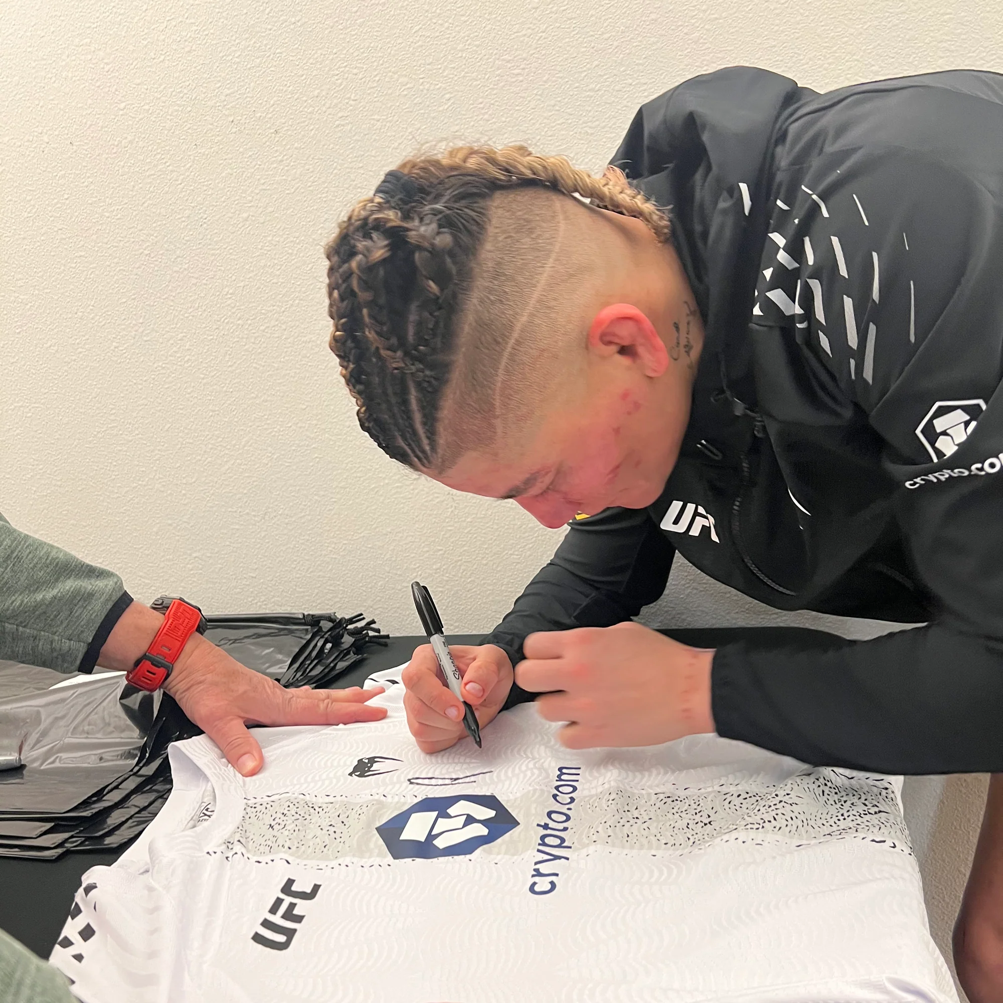 Priscila Cachoeira Signed 1-of-1 Fight Worn Jersey UFC Fight Night: Bautista vs Oliveira - Image 2