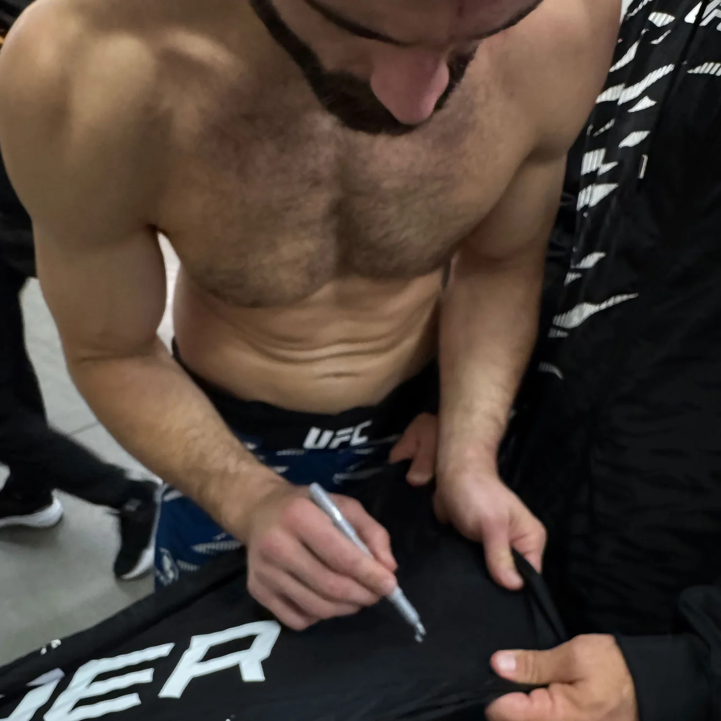 Ryan Loder Signed 1-of-1 Fight Issued Jersey UFC Fight Night: Sandhagen vs Figueiredo - Image 2