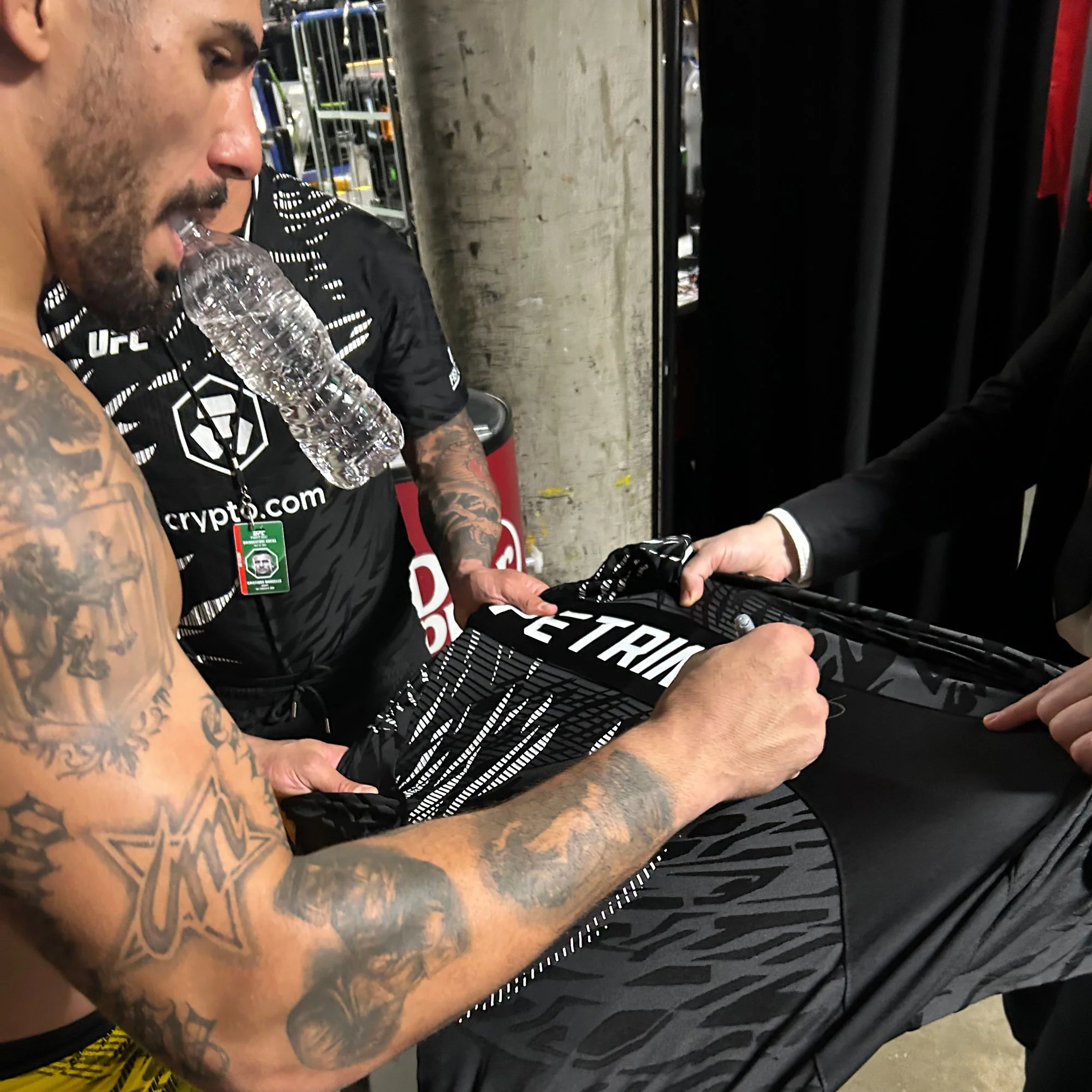 Vitor Petrino Signed 1-of-1 Fight Worn Jersey UFC Fight Night: Lewis vs Teixeira - Image 2