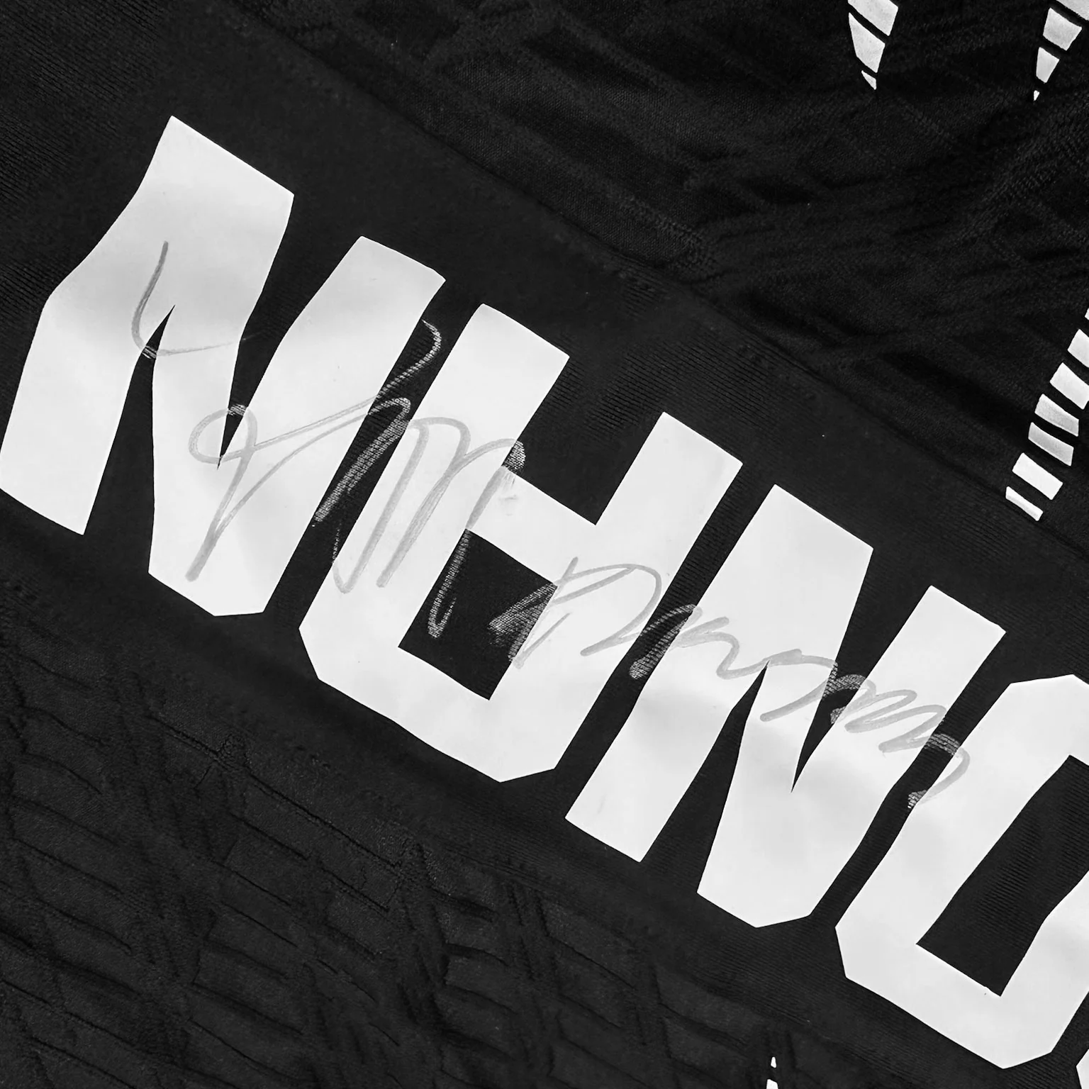 Yan Xiaonan Signed 1-of-1 Fight Issued Jersey UFC 314: Volkanovski vs Lopes - Image 5